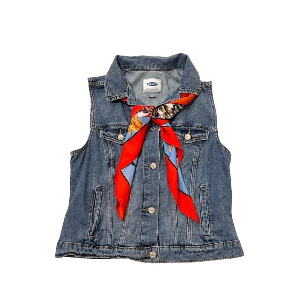 Old Navy Blue Denim Vest size M blue light wash